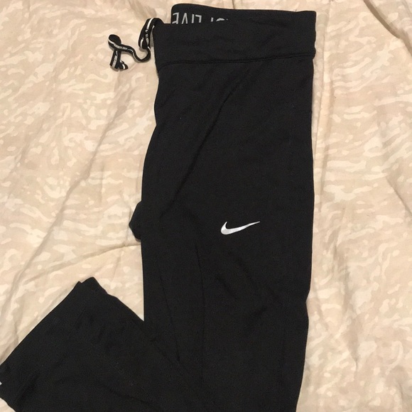 Nike capris - Picture 1 of 1